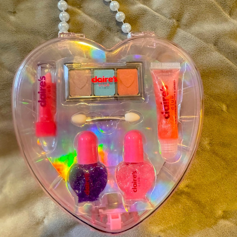 Claire’s make up set for girls
